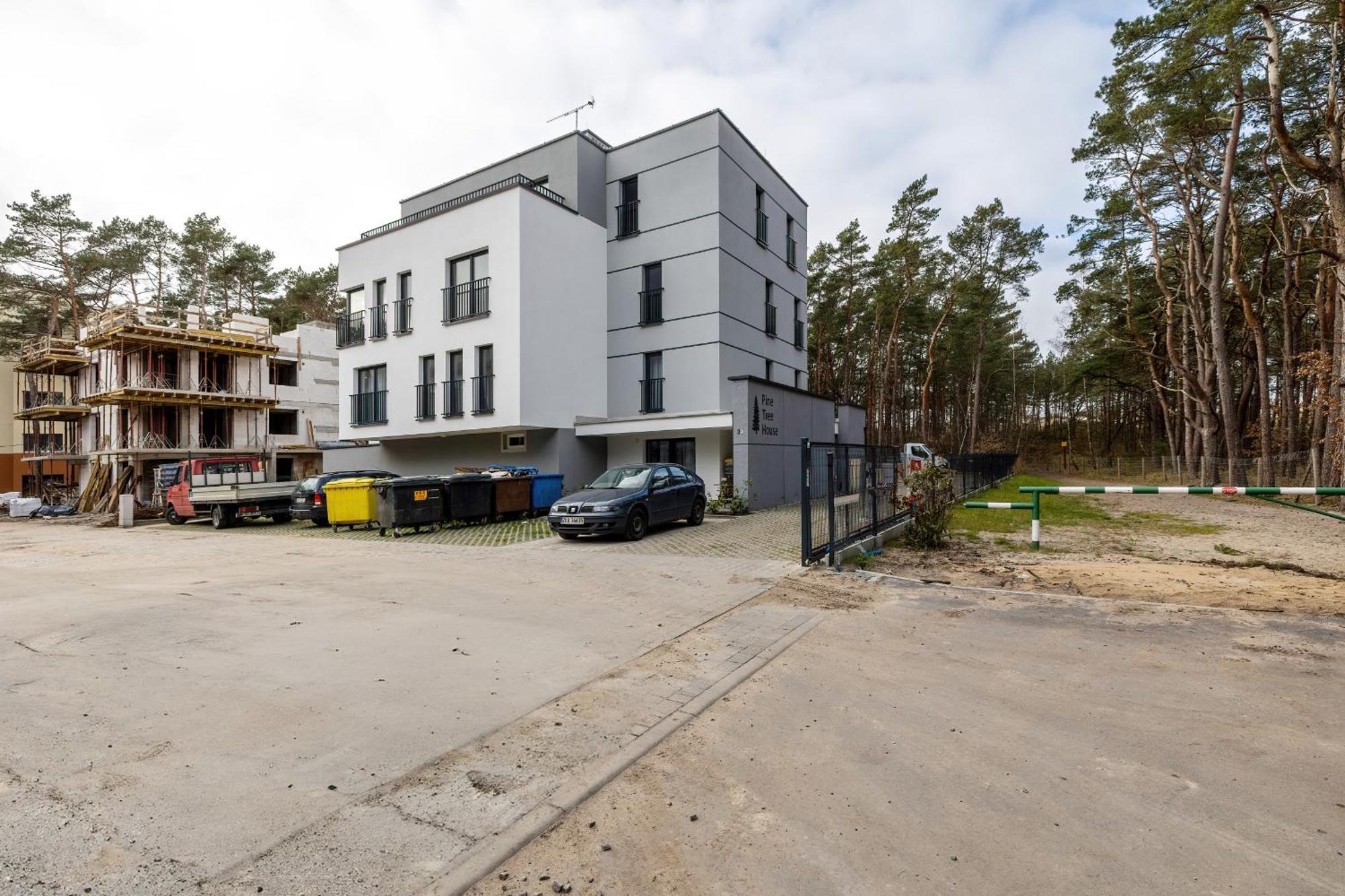 Miedzywodzie Beautiful Apartment With Garden & Parking By Noclegi Renters Zewnętrze zdjęcie